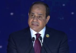 الرئيس السيسي تعليقا على آثار الأمطار: سنكثف جهودنا لتلافيها