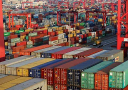 الصين تفرض رسوم جمركية إضافية على 128 منتجا أميركيا .. وسط توتر تجاري متصاعد بين بكين وواشنطن .