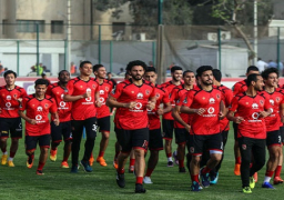 انتظام نجيب وميدو جابر في المران الجماعي للأهلي