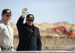 برقية تهنئة للرئيس السيسي من رئيس هيئة قناة السويس