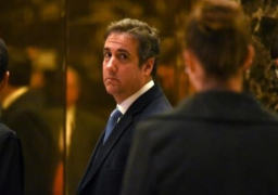 ترامب يصف مداهمة (أف بي آي) لمكتب محاميه الشخصي بـ”العار”