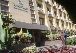 عميد “تجارة عين شمس” ينفي حدوث حريق بالكلية