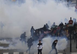 صور.. اعتقال 51 متظاهر فى اشتباكات مع الشرطة جنوب فرنسا