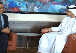 وزير الخارجية الإماراتي يلتقي المبعوث الأممي الجديد إلى اليمن