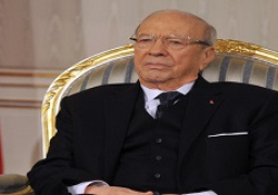 السبسي: الانتخابات رسالة للعالم بأن تونس متمسكة بمسارها