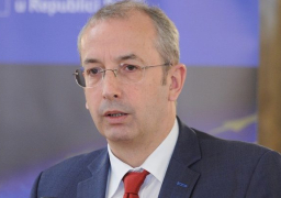 السفير البريطانى: طلب الكويت قوة بريطانية دائمة على أراضيها مازال قيد البحث