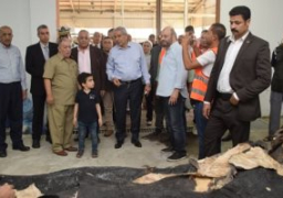 وزير الصناعة: انتهاء تخصيص وحدات أول مرحلة بالروبيكى و40 مصنعاً بدأت تنتج