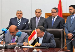 العنانى يشهد توقيع اتفاقية لترميم مسجد الطنبغا المارداني بالدرب الأحمر