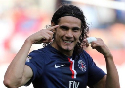 كافانى ينفى رحيله عن باريس سان جيرمان