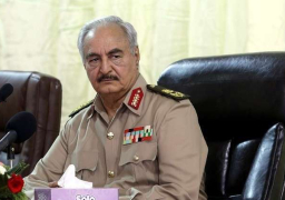 قوات حفتر تضيق الخناق على درنة