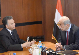 رئيس الوزراء يستعرض خطة استثمارية لهيئة السكك الحديدية باستثمارات 220 مليار جنيهاً حتى عام 2030