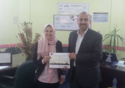 طالبة بكفر الشيخ تفوز بالمركز الأول عن مشروع عقار يفيد بعلاج مرضى السكر