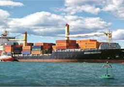 عبور 52 سفينة قناة السويس بحمولات 3.4 مليون طن