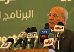 العصار” يستقبل وفد شركة “فوكس كون” لبحث التعاون فى مجال تصنيع الإلكترونيات