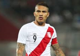 قائد منتخب بيرو يشارك في المونديال بعد تعليق حظر المنشطات