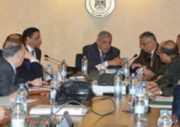 اليوم.. لجنة استرداد أراضى الدولة تسلم عقود التقنين فى المنيا