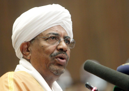 “البشير” يبدي استعداده لاستضافة محادثات بين طرفي النزاع في جنوب السودان