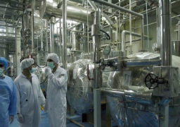 إيران تلوح بزيادة قدرتها على تخصيب اليورانيوم