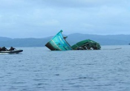 ارتفاع ضحايا غرق قارب مهاجرين قبالة تونس لـ52 شخصا