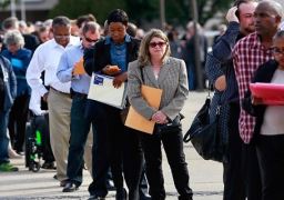 الاقتصاد الأمريكي يضيف 223 ألف وظيفة في مايو