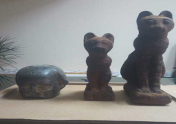 ضبط 9 قطع أثرية بمحطة قطار بباريس.. والخارجية تسلمها لـ”الاثار”