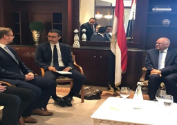 عبد العال يدعو ألمانيا لتسهيل تسيير الرحلات السياحية لمصر