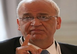 عريقات: لا يمكن أن يستند السلام في الشرق الأوسط إلى جرائم الحرب وانتهاكات القانون الإنساني