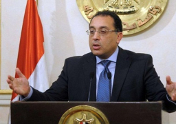 مدبولى: جار تنفيذ 10 مشروعات مياه شرب وصرف بالسويس