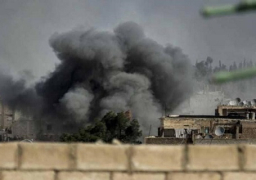 مقتل 34 شخصا في قصف واشتباكات بدير الزور