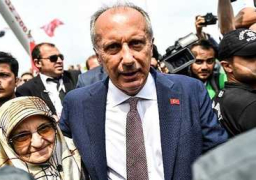 منافس أردوجان الأقوى يدلي بصوته في الانتخابات التركية.