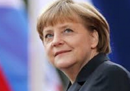 ميركل: لا يمكننا أن ندير ظهورنا لدى حدوث هجوم كيماوى فى سوريا