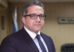 وزير الأثار يتوجه إلى ايطاليا لمعاينة القطع الأثرية المضبوطة
