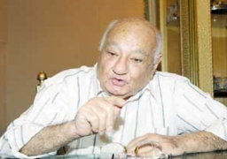 حسين زين ينعي الإذاعي القدير أحمد سعيد أحد رواد العمل الإعلامي