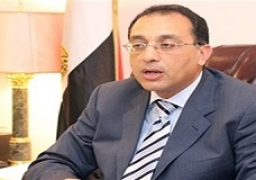 اللجنة الاقتصادية برئاسة مدبولى تبدأ اجتماعاتها بملفات التشابكات المالية والدين وخطة طروحات الشركات بالبورصة