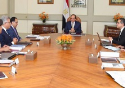 الرئيس عبد الفتاح السيسي يجتمع مع السيد الدكتور مصطفى مدبولي رئيس مجلس الوزراء لاستعراض آخر المستجدات الخاصة بمشروع المتحف المصري الكبير