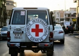 الصليب الأحمر يرسل 150 طنا من المساعدات الإنسانية لدونباس