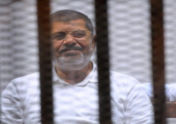 تأجيل إعادة محاكمة “مرسي” وقيادات الإخوان في اقتحام السجون إلى 5 أغسطس