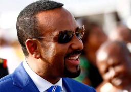 بعد 20 عامًا من القطيعة .. رئيس وزراء إثيوبيا يزور إريتريا