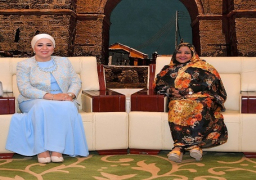 قرينة الرئيس السيسي تلتقي قرينة نظيره السوداني