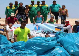 البيئة تنظم حملة نظافة بجزيرة مجاويش تفعيلا لمبادرة “جزر البحر الأحمر خالية من البلاستيك”
