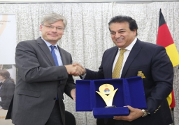 وزير التعليم العالى يشهد ختام يوم العلوم الألماني