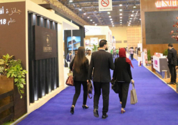 وزيرا التجارة والاستثمار يفتتحان معرض “عقاري” الذي تنظمه الأهرام