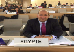 سفير مصر في روما يلتقي مع نائب رئيس الوزراء ووزير التنمية الاقتصادية الإيطالي
