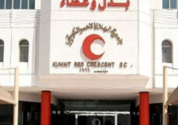 الهلال الأحمر الكويتي يسير 14 شاحنة إغاثة إلى اليمن غدا