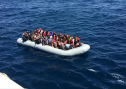 خفر السواحل اليوناني يطلق عملية بحث عن قارب مهاجرين ببحر إيجة
