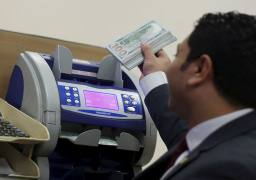 استقرار سعر صرف الجنيه امام الدولار في البنوك