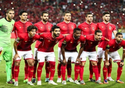 الأهلى يسعى للاقتراب من قمة الدورى أمام غزل المحلة