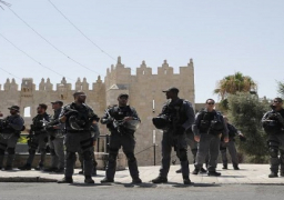 الاحتلال الإسرائيلى يغلق باب الأسباط بالقدس بحجة وجود “جسم مشبوه”