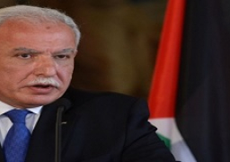 الخارجية الفلسطينية: قضية اللاجئين أكبر من مؤامرات تصفيتها