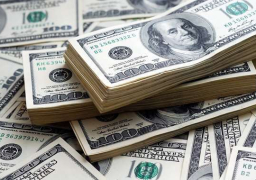 الدولار يتراجع وسط ترقب كلمة رئيس الاحتياطي الاتحادي